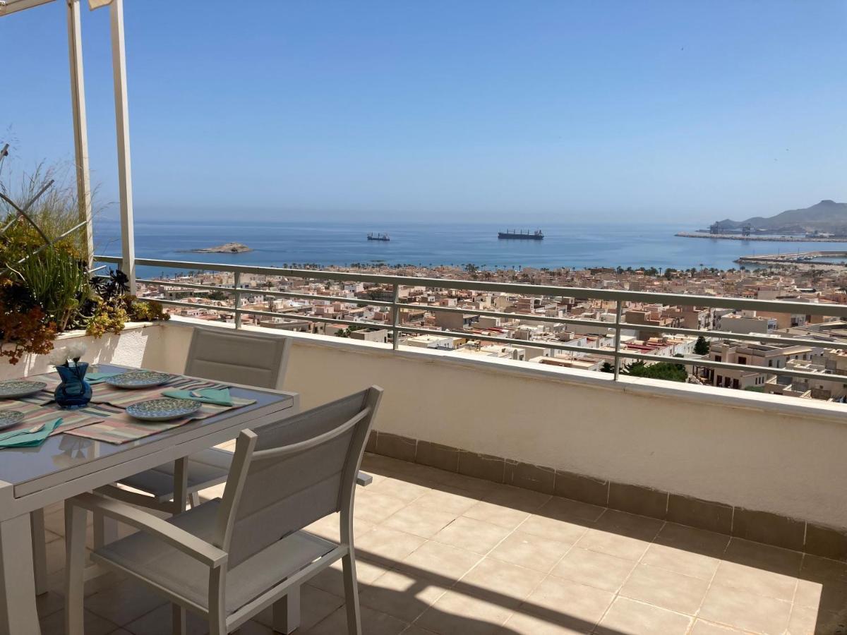 דירות קרבונראס Atico Con Espectaculares Vistas Al Mar מראה חיצוני תמונה